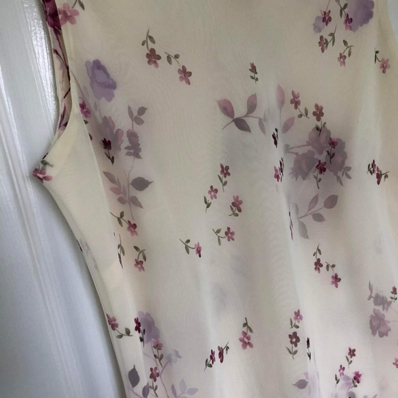 BMOSS Beautiful Dress 👗 - Picture 2 of 5